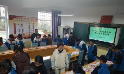 民乐县洪水镇民族小学庆国庆系列活动之——“笔墨绘山河 纸间展风华”绘画及手抄报作品展评活动 - 今日头条 民乐县洪水镇民族小学庆国庆系列活动之——“笔墨绘山河 纸间展风华”绘画及手抄报作品展评活动 - 图画吧TUHUABA