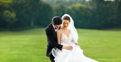 丽江婚纱摄影权威榜单：六大高分品牌实测，备婚新人闭眼入不踩坑 - 今日头条