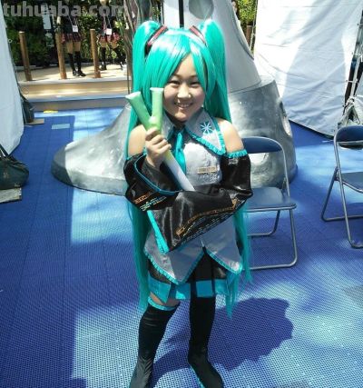 9岁第一次COS初音未来的妹子,如今她真的活成了“初音女孩” - 今日头条 9岁第一次COS初音未来的妹子,如今她真的活成了“初音女孩” - 图画吧TUHUABA