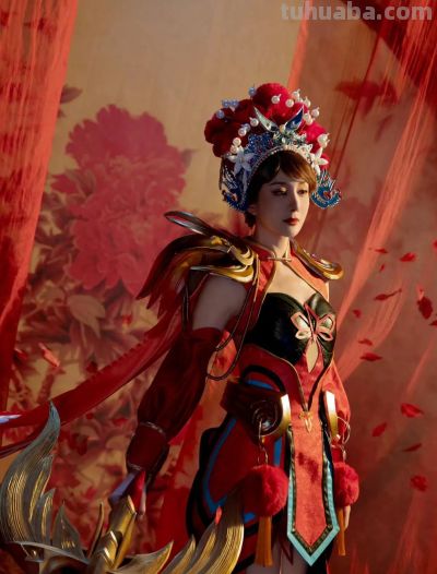 我去!李依晓cos王者荣耀“虞姬”,神还原,网友:像国潮外卖 - 今日头条 我去!李依晓cos王者荣耀“虞姬”,神还原,网友:像国潮外卖 - 图画吧TUHUABA