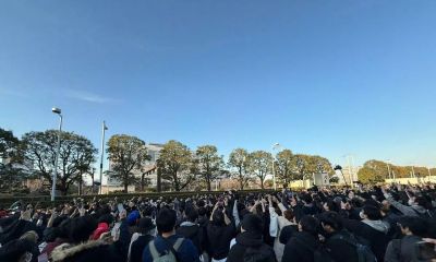 不愧是cos一姐，漫展登场直接复刻设定，围观人群漫画设定还离谱 - 图画吧TUHUABA
