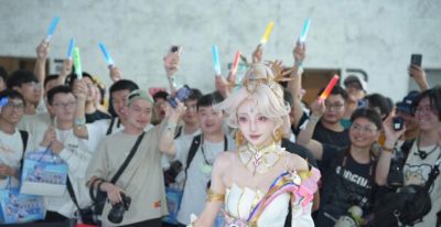 走路摇COS的虞姬真的美丽动人 这完美的气质粉丝都要沸腾了 - 图画吧TUHUABA