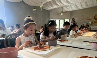 埇桥区一社区开展“亲子披萨DIY”活动 - 今日头条 埇桥区一社区开展“亲子披萨DIY”活动 - 图画吧TUHUABA