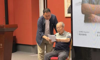 “水色凝眸”艺蕴流芳 关维兴水彩艺术回顾展在青岛市美术馆开幕 - 图画吧TUHUABA